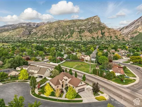 View/Area - 2774 N 370 E, Provo, UT 84604 photo 3 of 3