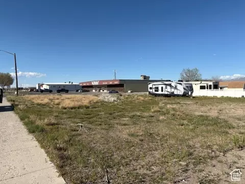 480 N Main Street St Apt 78 St #7+8, Milford, UT 84751