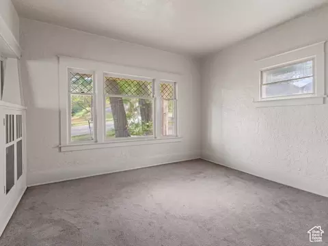 Living - 551 E 27th St, Ogden, UT 84403 photo 2 of 7