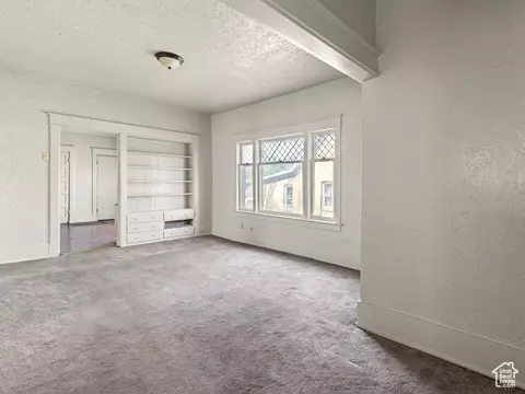 Living - 551 E 27th St, Ogden, UT 84403 photo 3 of 7