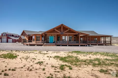 7310 S 1900 E, Panguitch, UT 84759