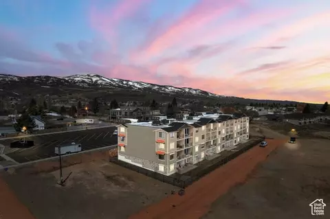 35 E 150 S #201C, Garden City, UT 84028