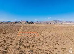 7130 W 2732 N, Big Water, UT 84741