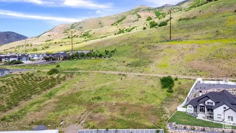 2021 S 100 W #13, Perry, UT 84302 photo 3