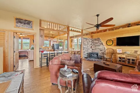 Living - 12343 Sand Flats Rd, Moab, UT 84532 photo 2 of 6