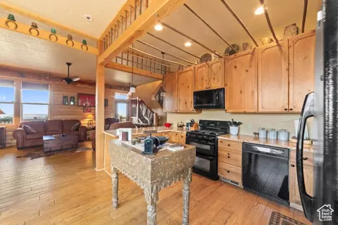 Kitchen - 12343 Sand Flats Rd, Moab, UT 84532 photo 3 of 3