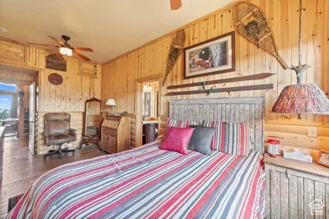 Bedroom - 12343 Sand Flats Rd, Moab, UT 84532 photo 5 of 10