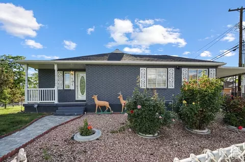 705 N American Beauty Dr, Salt Lake City, UT 84116