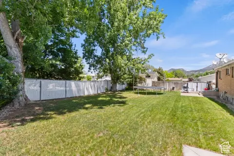 Exterior - 285 N 300 W, Orem, UT 84057 photo 5 of 6