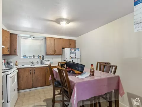 Kitchen - 285 N 300 W, Orem, UT 84057 photo 2 of 4