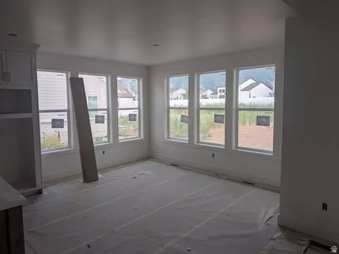 Living - 2771 W Aurora Ave, Mapleton, UT 84664 photo 2 of 2