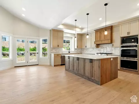 Kitchen - 2023 S 150 W, Perry, UT 84302 photo 3 of 7