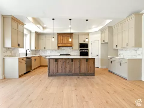 Kitchen - 2023 S 150 W, Perry, UT 84302 photo 1 of 7