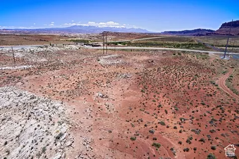 Undisclosed, Moab, UT 84532 photo 20