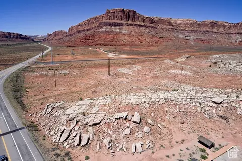 Undisclosed, Moab, UT 84532 photo 4