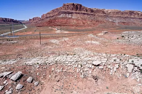 Undisclosed, Moab, UT 84532 photo 6