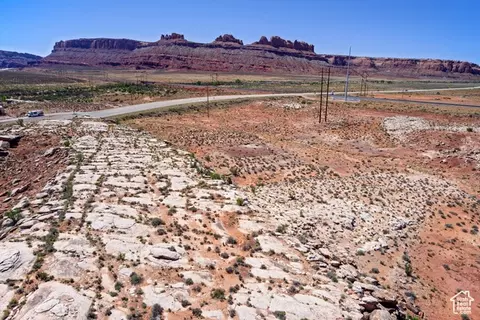 Undisclosed, Moab, UT 84532 photo 10