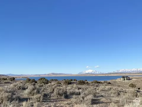 13119 S Ward Beach Rd, Levan, UT 84639