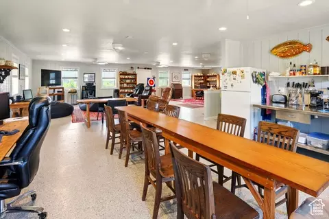 Dining - 1670 S Hwy 89, Perry, UT 84302 photo 2 of 2