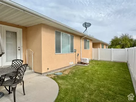 Exterior - 445 Topaz Blvd #10, Delta, UT 84624 photo 4 of 7