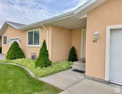 Exterior - 445 Topaz Blvd #10, Delta, UT 84624 photo 6 of 7