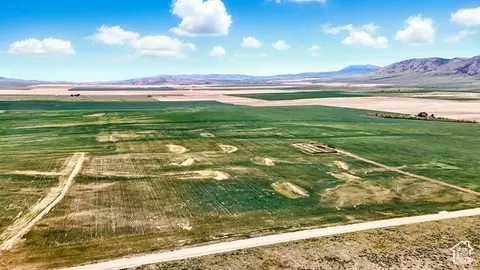 Undisclosed, Arbon, ID 83212 photo 2