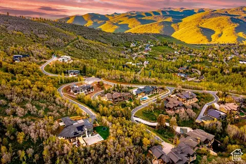 8935 Parleys Ln #19, Park City, UT 84098