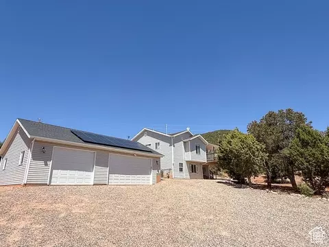 425 E Mule Deer Rd, Central, UT 84722 photo 44