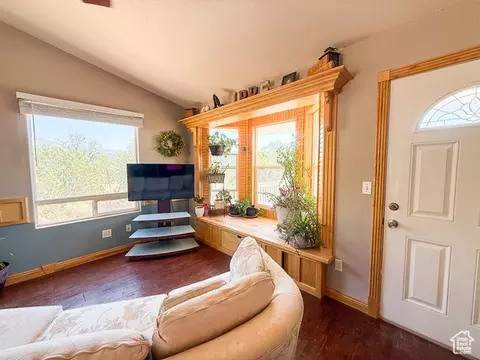 425 E Mule Deer Rd, Central, UT 84722 photo 7