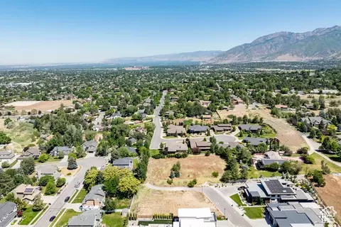 9942 S Altamont Dr E, Sandy, UT 84092 photo 11
