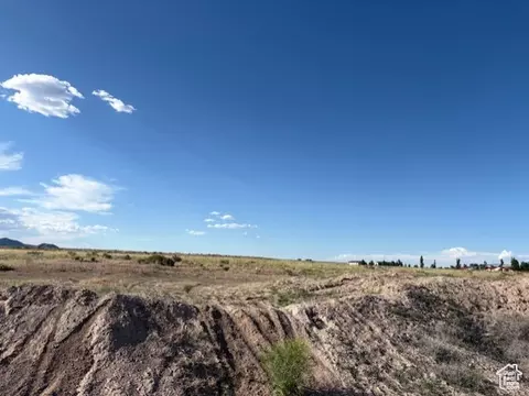 900 W 900 S, Milford, UT 84751