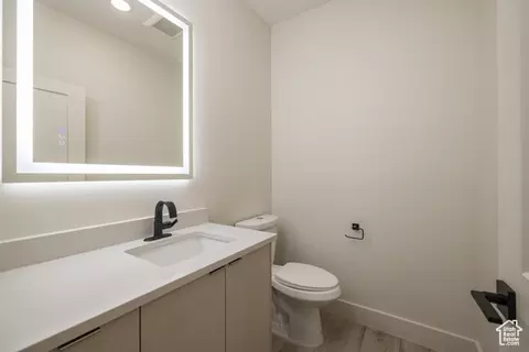 Bath - 214 S 200 E #1, Moab, UT 84532 photo 3 of 4