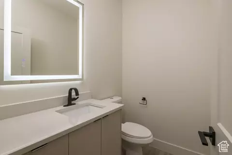Bath - 214 S 200 E #6, Moab, UT 84532 photo 3 of 4