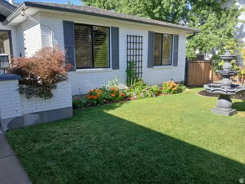 Exterior - 1584 E Petunia Way, Sandy, UT 84092 photo 3 of 5