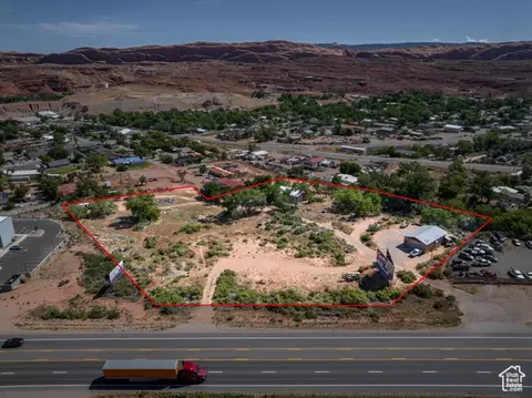 1431 Arnel Ln, Moab, UT 84532 photo 2