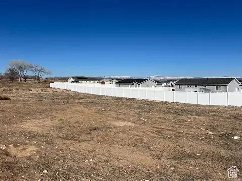 4361 S 2280 E, Vernal, UT 84078
