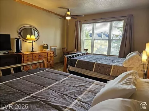 Bedroom - 223 Hunter Ridge Rd #E121, Brian Head, UT 84719 photo 6 of 9