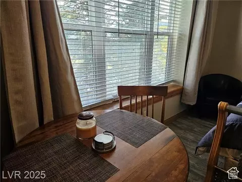 Bedroom - 223 Hunter Ridge Rd #E121, Brian Head, UT 84719 photo 5 of 9