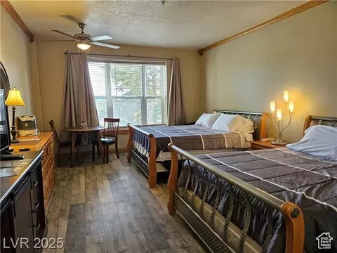 223 Hunter Ridge Rd #E121, Brian Head, UT 84719