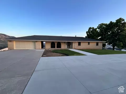 3696 N 475 E, North Ogden, UT 84414