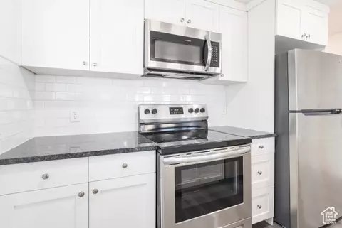Kitchen - 4340 W 5000 N, Delta, UT 84624 photo 3 of 5