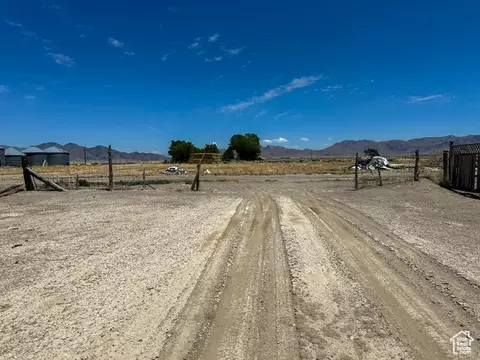 Exterior - 145 E Ctr, Lynndyl, UT 84640 photo 9 of 11