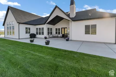 Exterior - 1952 N Sr 118, Monroe, UT 84754 photo 8 of 27