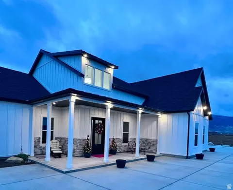1952 N Sr 118, Monroe, UT 84754