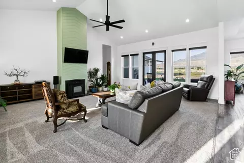 Living - 1952 N Sr 118, Monroe, UT 84754 photo 1 of 4