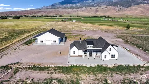 Exterior - 1952 N Sr 118, Monroe, UT 84754 photo 25 of 27