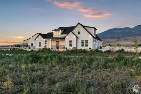 Exterior - 1952 N Sr 118, Monroe, UT 84754 photo 11 of 27