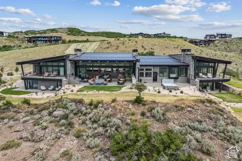 9156 N Sleeping Rock Cir, Kamas, UT 84036