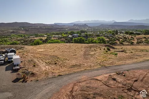 1880 Skyline Dr, Moab, UT 84532