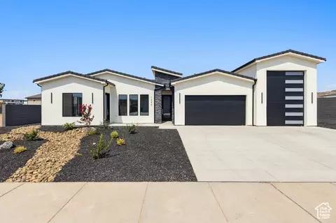 1980 S Blossom Way, Hurricane, UT 84737